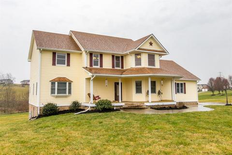 516 Dorton Dr, Lancaster, KY 40444 photo 2