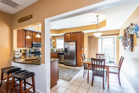 215 Regency Point Path, Lexington, KY 40503 photo 4