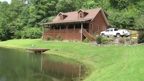3960 Leger Fork Rd, Tyner, KY 40486 photo 1