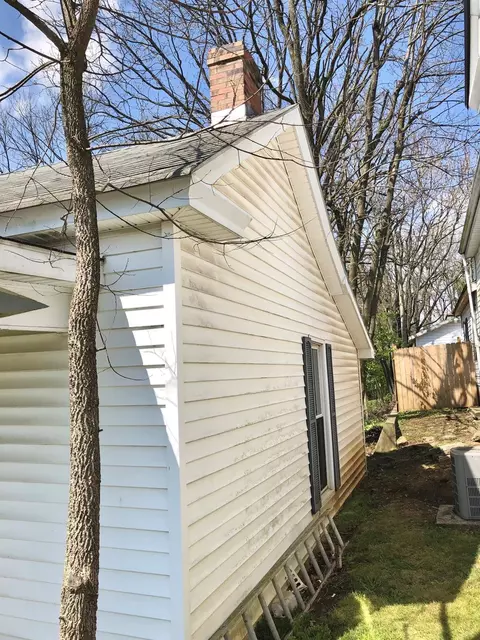 321 E Chestnut St, Carlisle, KY 40311 photo 6