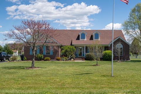 166 Clay Ave, Lancaster, KY 40444 photo 1