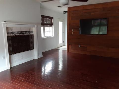 108 Forest St, Berea, KY 40403 photo 2