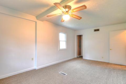 223 Lyons Ave, Morehead, KY 40351 photo 12