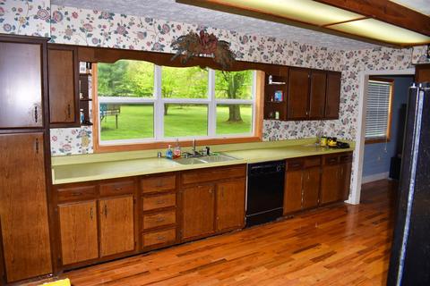 999 E College Ave, Stanton, KY 40380 photo 10