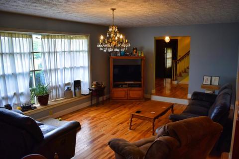 999 E College Ave, Stanton, KY 40380 photo 6