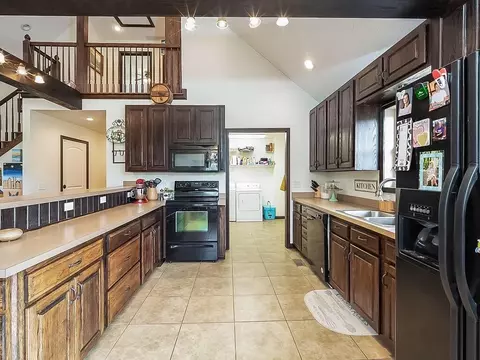 582 Trails End, Lancaster, KY 40444 photo 20