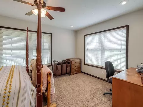 582 Trails End, Lancaster, KY 40444 photo 24
