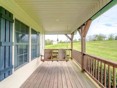 582 Trails End, Lancaster, KY 40444 photo 3
