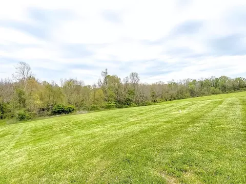 582 Trails End, Lancaster, KY 40444 photo 11