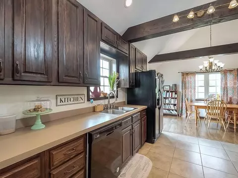 582 Trails End, Lancaster, KY 40444 photo 22