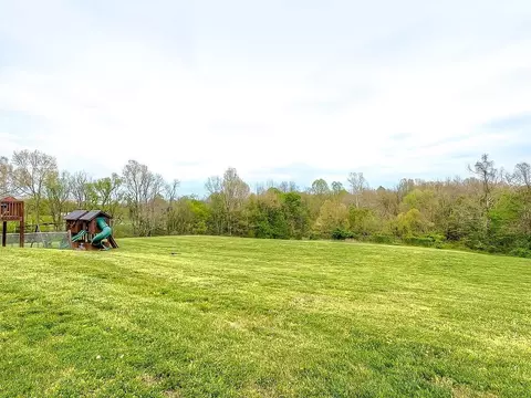 582 Trails End, Lancaster, KY 40444 photo 12