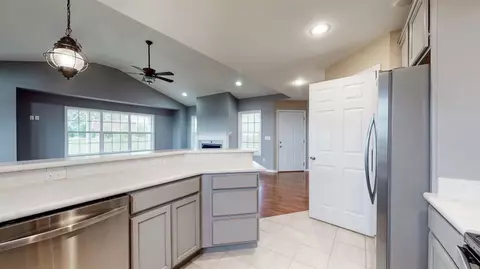 618 Maple Grove Rd, Richmond, KY 40475 photo 9