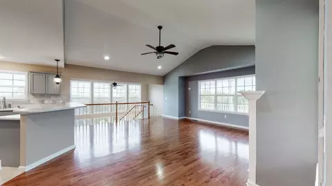 618 Maple Grove Rd, Richmond, KY 40475 photo 4