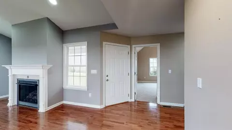 618 Maple Grove Rd, Richmond, KY 40475 photo 3