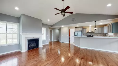 618 Maple Grove Rd, Richmond, KY 40475 photo 6