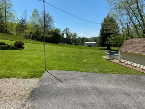 223 E Cardinal Ln, Clearfield, KY 40313 photo 31