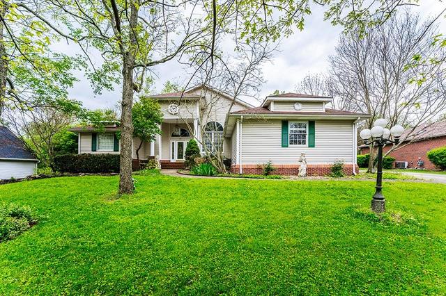 183 Chardonnay Ct Winchester Ky 40391 33 Photos Mls 20008983 Movoto