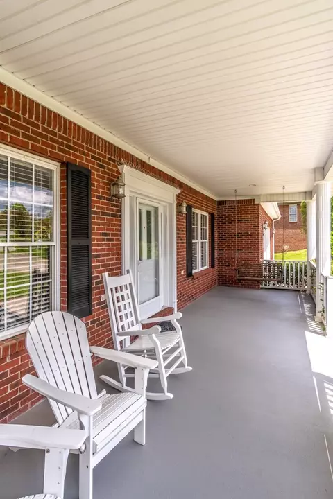 300 View Point Dr, Richmond, KY 40475 photo 8
