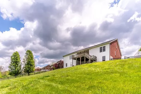 300 View Point Dr, Richmond, KY 40475 photo 17