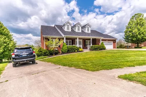 300 View Point Dr, Richmond, KY 40475 photo 2