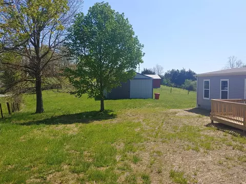 1326 Casey Mill Rd, Berry, KY 41003 photo 3