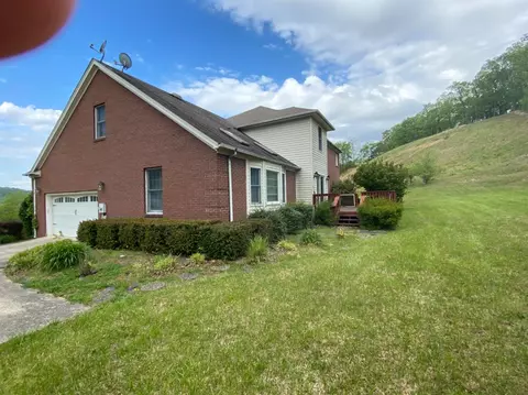 500 Hickory Dr, Morehead, KY 40351 photo 8