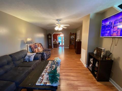 78 Brandon Dr, Corbin, KY 40701 photo 8
