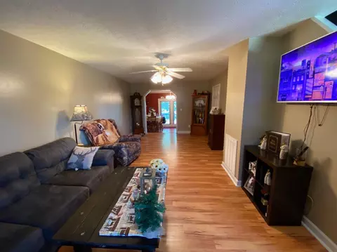 78 Brandon Dr, Corbin, KY 40701 photo 8
