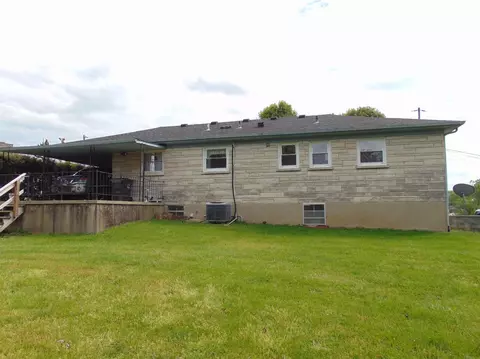 123 Circle Dr, Richmond, KY 40475 photo 3