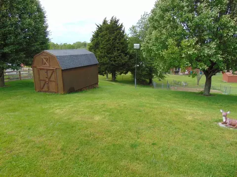 123 Circle Dr, Richmond, KY 40475 photo 9