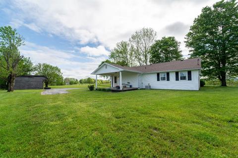 35 Red River Rd, Irvine, KY 40336 photo 1