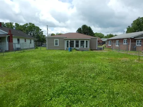 307 Ball Ave, Corbin, KY 40701 photo 4