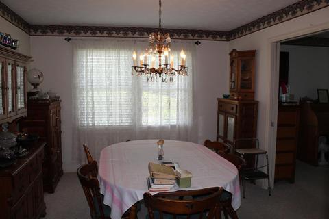 513 E 2nd St, Perryville, KY 40468 photo 15