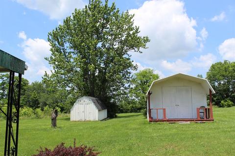 513 E 2nd St, Perryville, KY 40468 photo 7