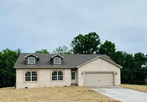 112 Maple Dr, Berea, KY 40403 photo 1