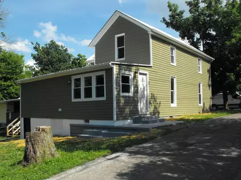 401 E Main St, Burgin, KY 40310 photo 3