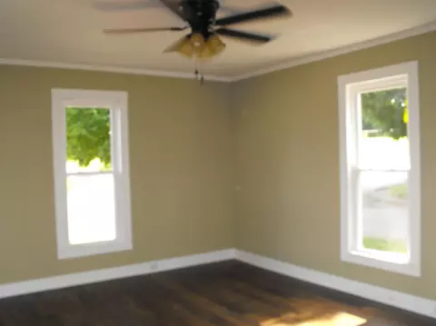 401 E Main St, Burgin, KY 40310 photo 7