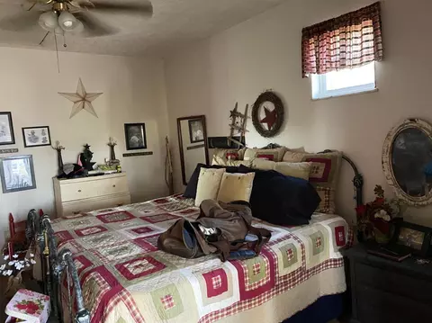 189 Dreyfus, Berea, KY 40403 photo 11