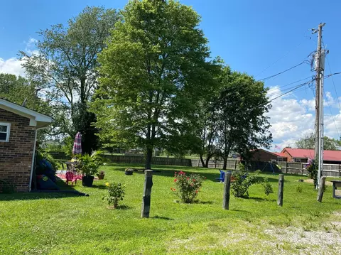 189 Dreyfus, Berea, KY 40403 photo 12