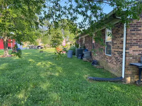 189 Dreyfus, Berea, KY 40403 photo 14