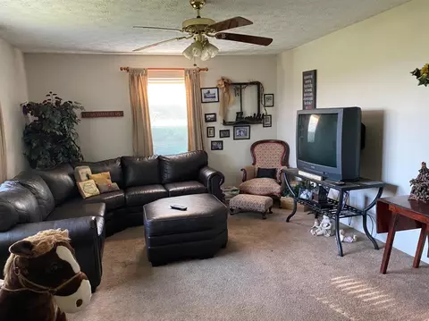 189 Dreyfus, Berea, KY 40403 photo 7