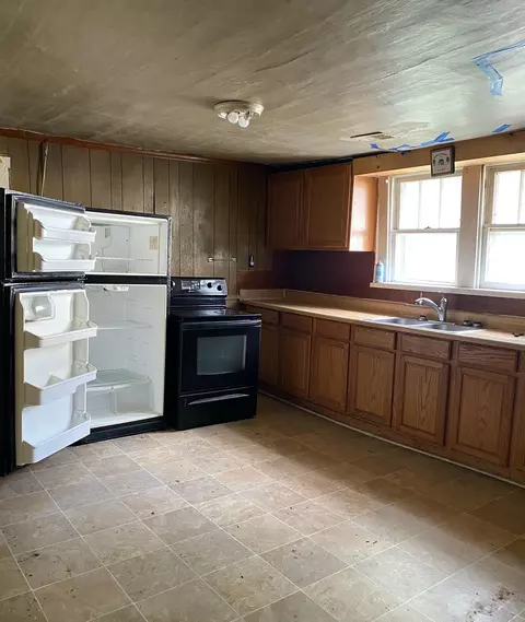 99 E Walnut St, Richmond, KY 40475 photo 3