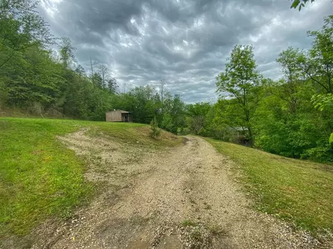 9501 Campton Rd, Slade, KY 40376 photo 11