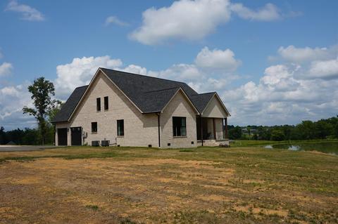 167 Privett Dr, Corbin, KY 40701 photo 2