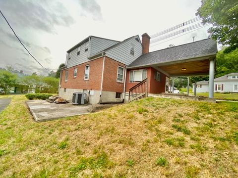 417 Main St, Mckee, KY 40447 photo 7