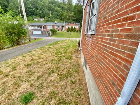 417 Main St, Mckee, KY 40447 photo 9
