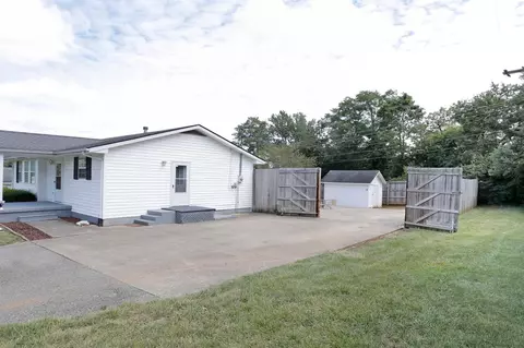 548 Beech St, Versailles, KY 40383 photo 28