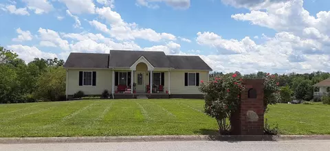 152 Thoroughbred Way, Berea, KY 40403 photo 1