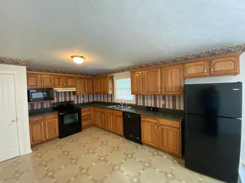 226 Fairway Dr, Corbin, KY 40701 photo 3