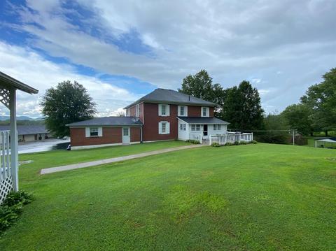 124 Ewen St, Stanton, KY 40380 photo 4